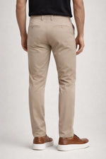 Calça Social Tech Light Masculina com Elastano