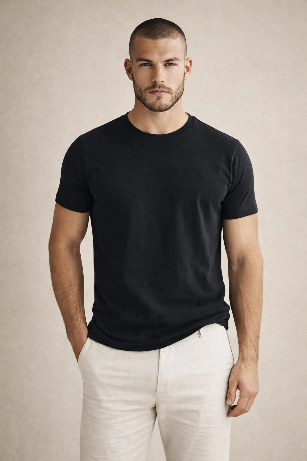 Camiseta Masculina Gola Redonda em Algodão Clássica