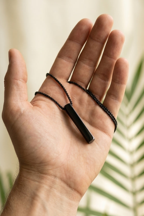 Colar Masculino Minimal em Aço Inoxidável