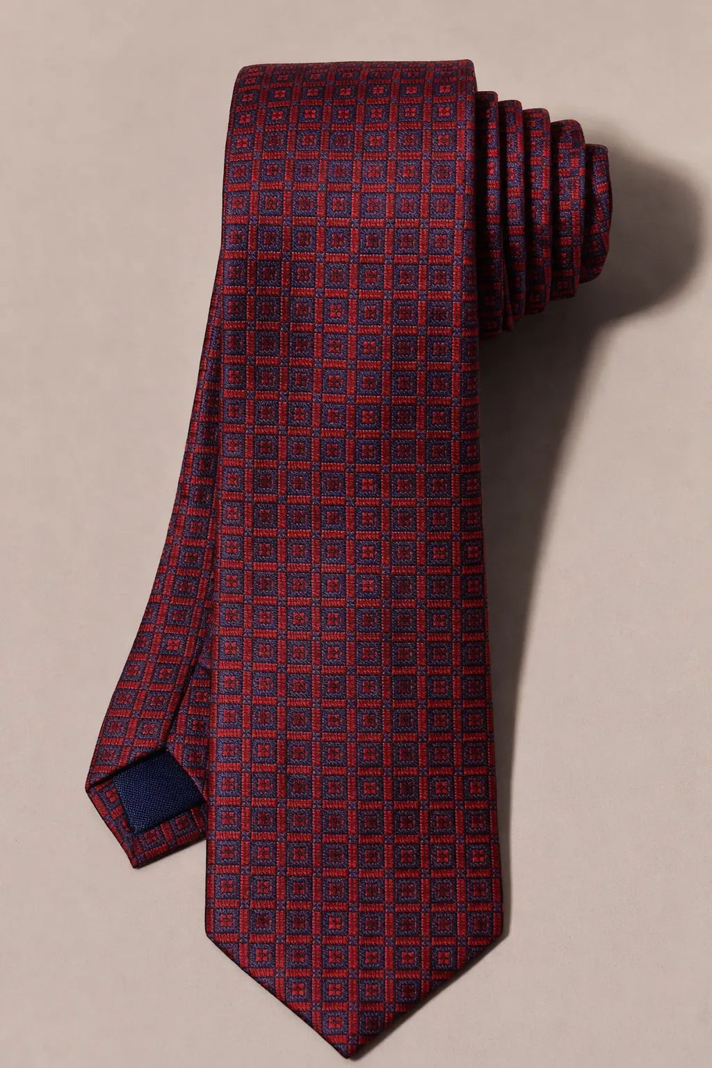 Gravata Masculina Gold Semi Slim Geométrica