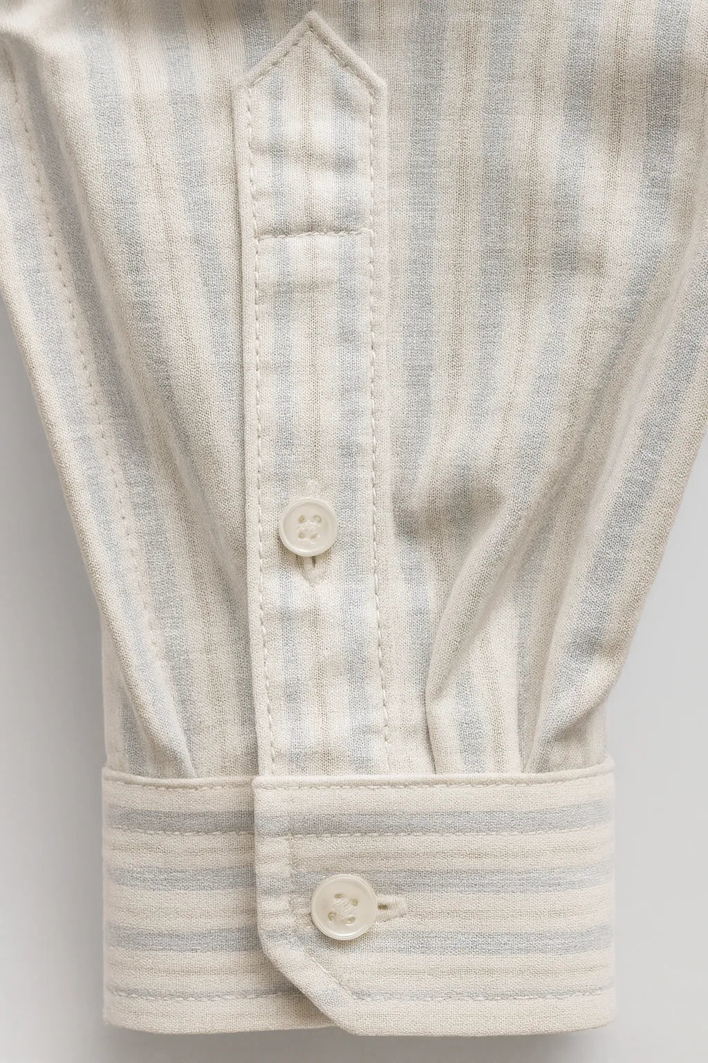 Camisa Casual Modena Listrada Gola Padre ML