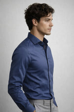 Camisa Social Slim Lisa em Poliéster e Algodão Premium