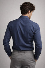 Camisa Social Slim Lisa em Poliéster e Algodão Premium