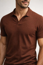 Camisa Polo Slim em Algodão com Gola V