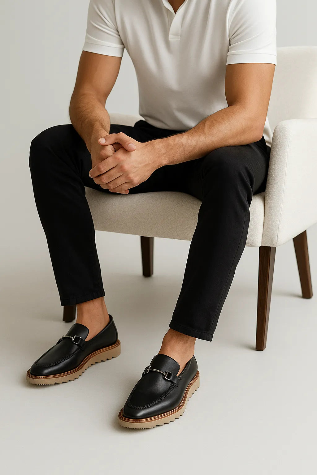 Sapato Social Loafer Tratorado Modena em Couro Legítimo