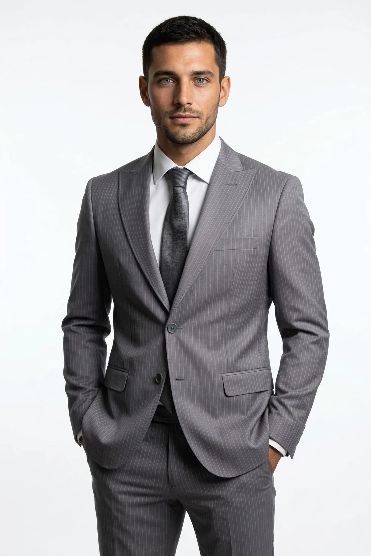 Terno Slim Masculino Cinza Risca de Giz em Poliviscose