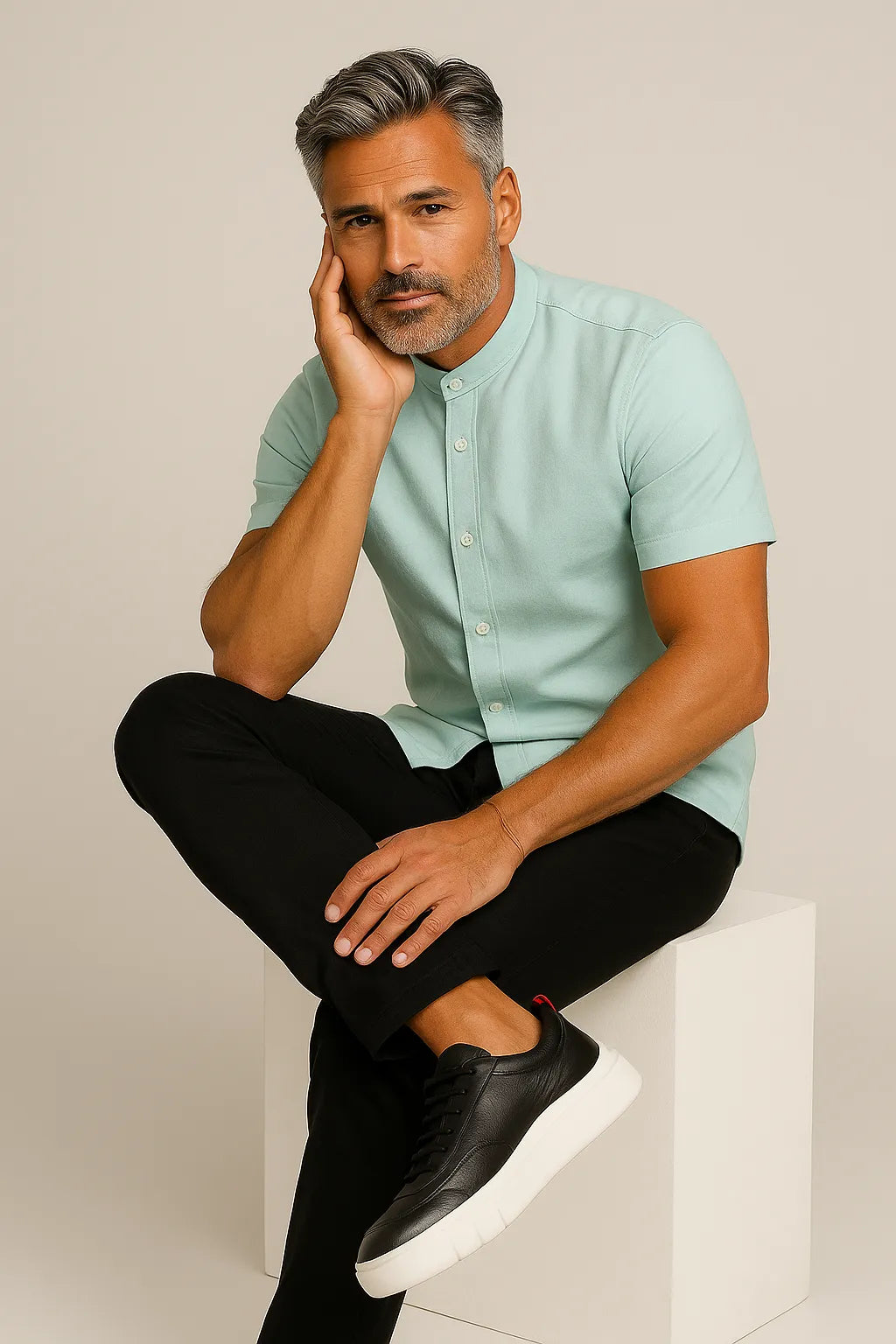 Camisa Sarja Estonada com Gola Padre Manga Curta