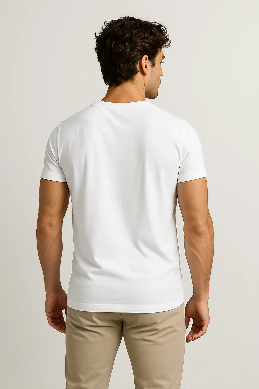 Camiseta Henley em Algodão Egípcio com Elastano Gola Padre