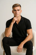 Camisa Polo Slim em Algodão Premium com Gola V