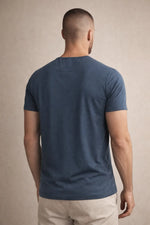 Camiseta Masculina Gola V em Algodão Egípcio Clássica