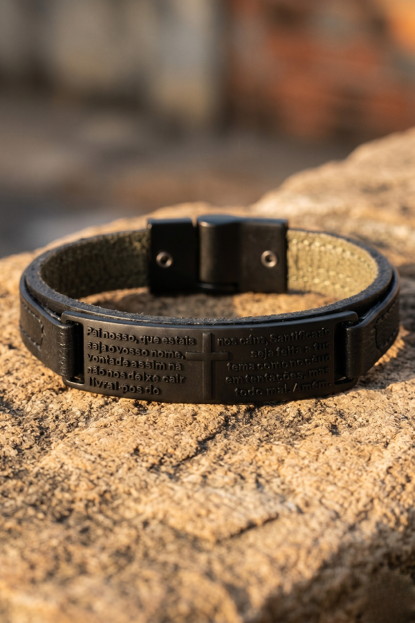 Pulseira Masculina Religion em Couro Legítimo