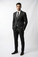 Terno Slim Masculino Preto Risca de Giz em Poliviscose