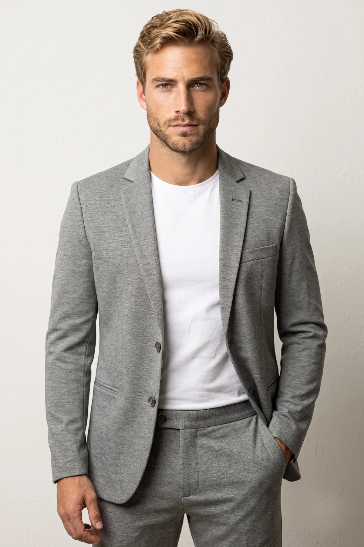 Terno Masculino Slim em Malha de Alfaiataria com Elastano