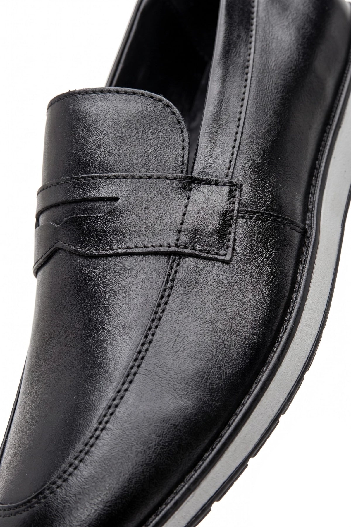 Sapato Loafer Casual Belluno em Couro Legítimo