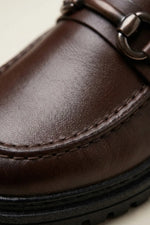 Sapato Mocassim Alaska com Bridão Prateado