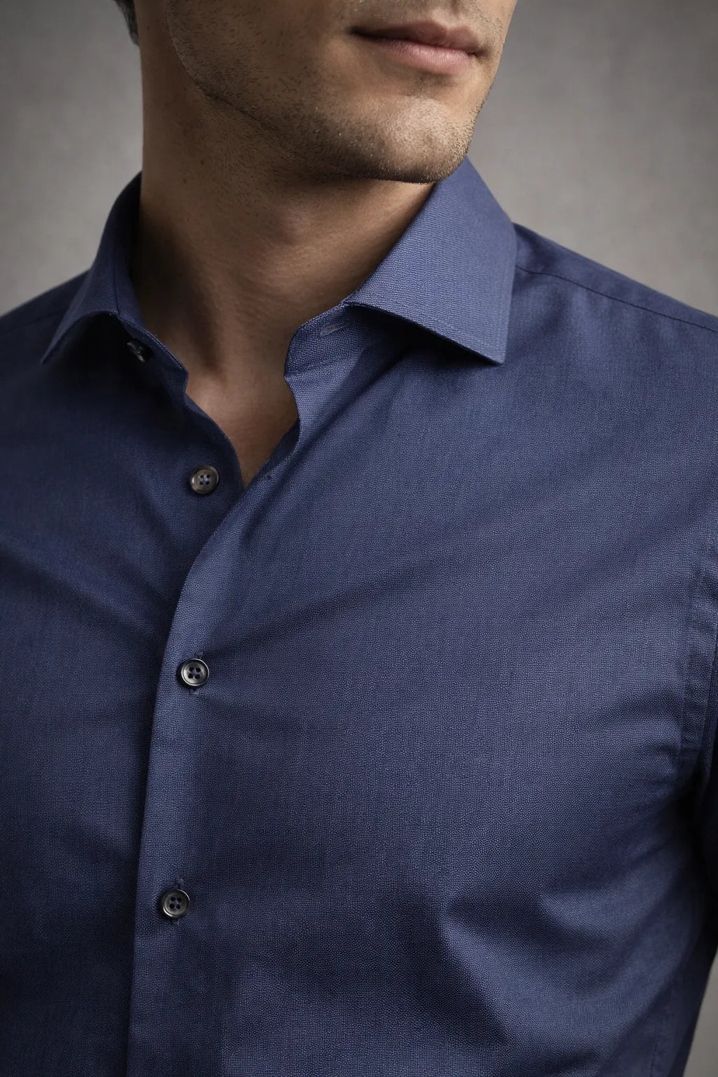 Camisa Social Slim Lisa em Poliéster e Algodão Premium