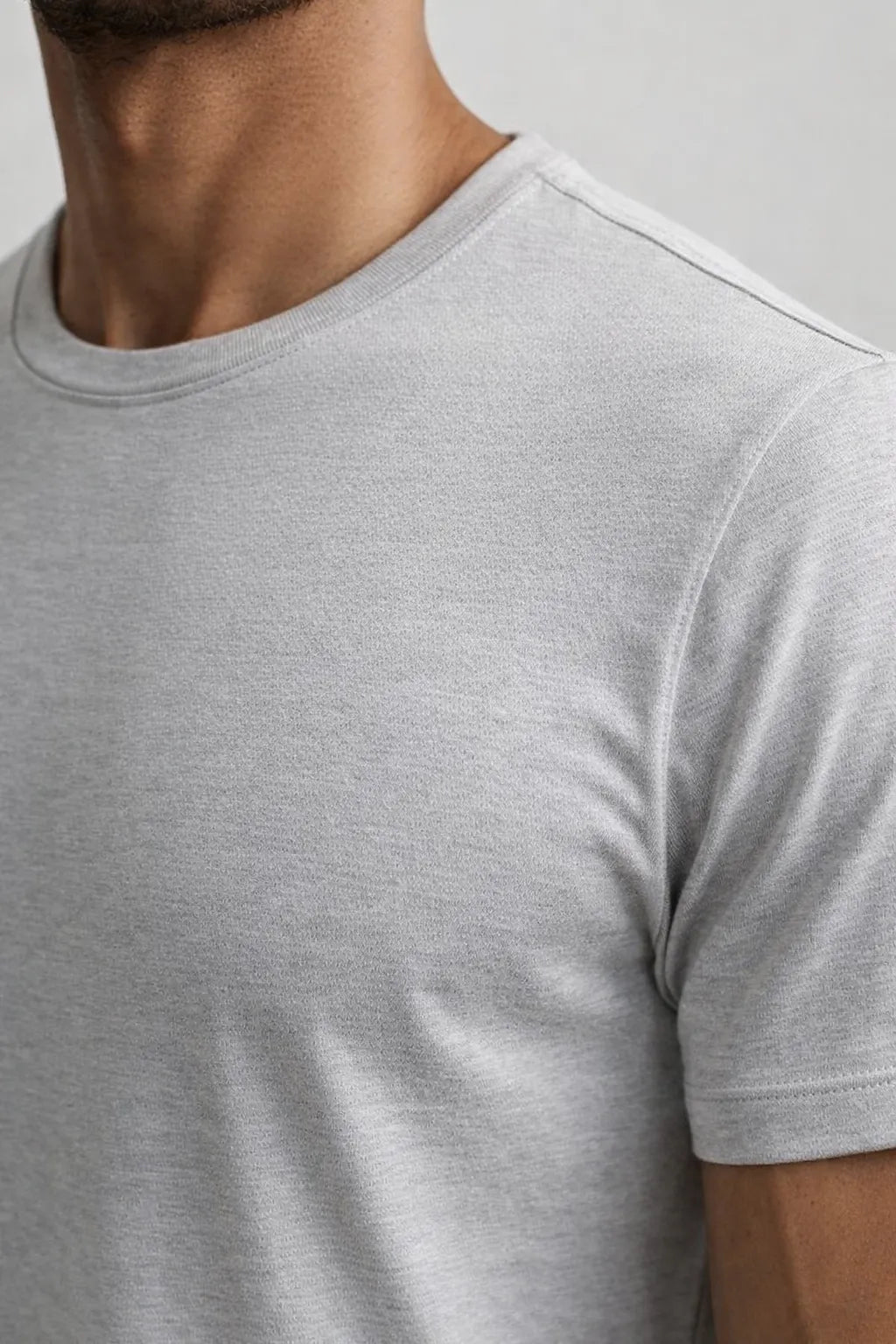 Camiseta Premium em Algodão Egípcio com Elastano