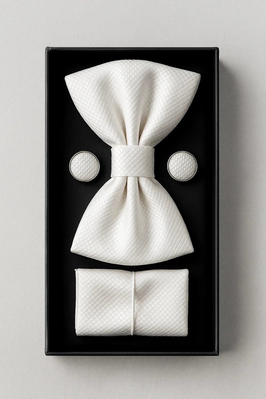 Kit Gravata Borboleta com Abotoadura e Lenço Premium