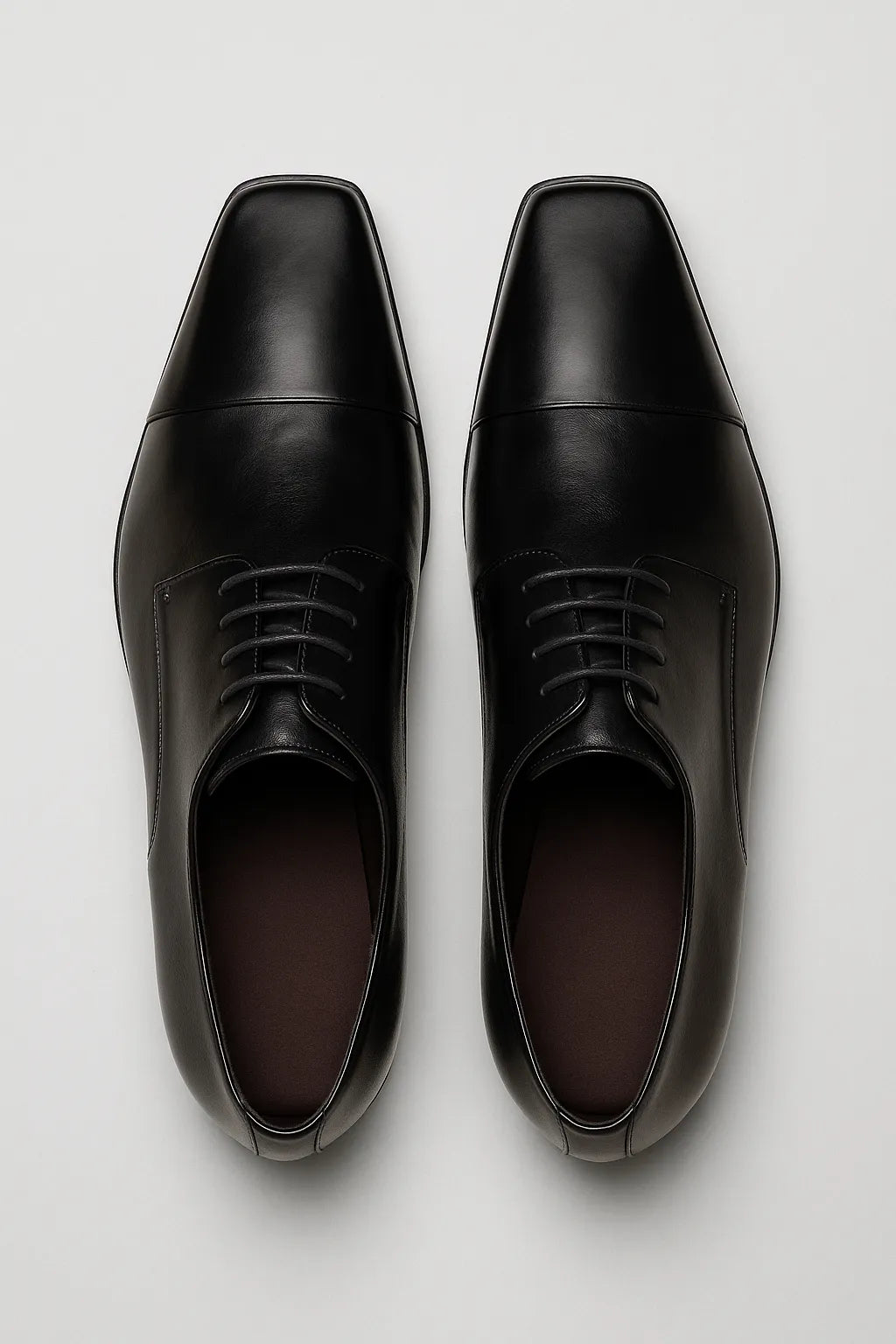 Sapato Social Derby Montreux em Couro Legítimo