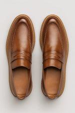 Sapato Social Loafer Tratorado Savelli em Couro Legítimo